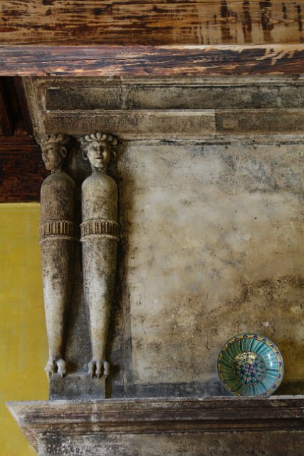 349 Lourmarin.JPG